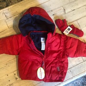 NWT’s Baby Gap Warmest Jacket 6-12 Month w/gloves